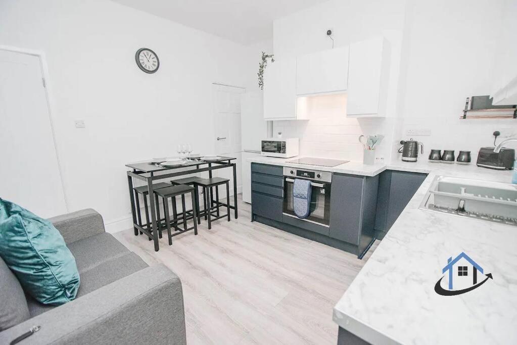 فيلا Balby Casa Nr Doncaster Racecourse King Beds Street Parking المظهر الخارجي الصورة