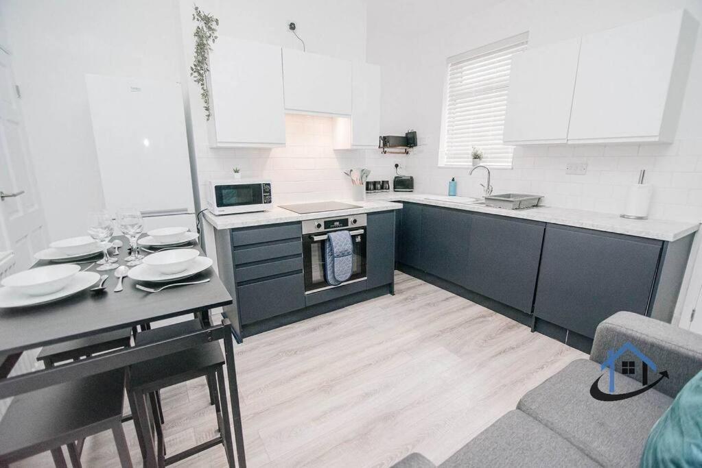 فيلا Balby Casa Nr Doncaster Racecourse King Beds Street Parking المظهر الخارجي الصورة